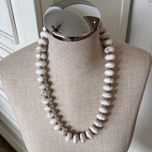 Chunky Howlite stone necklace